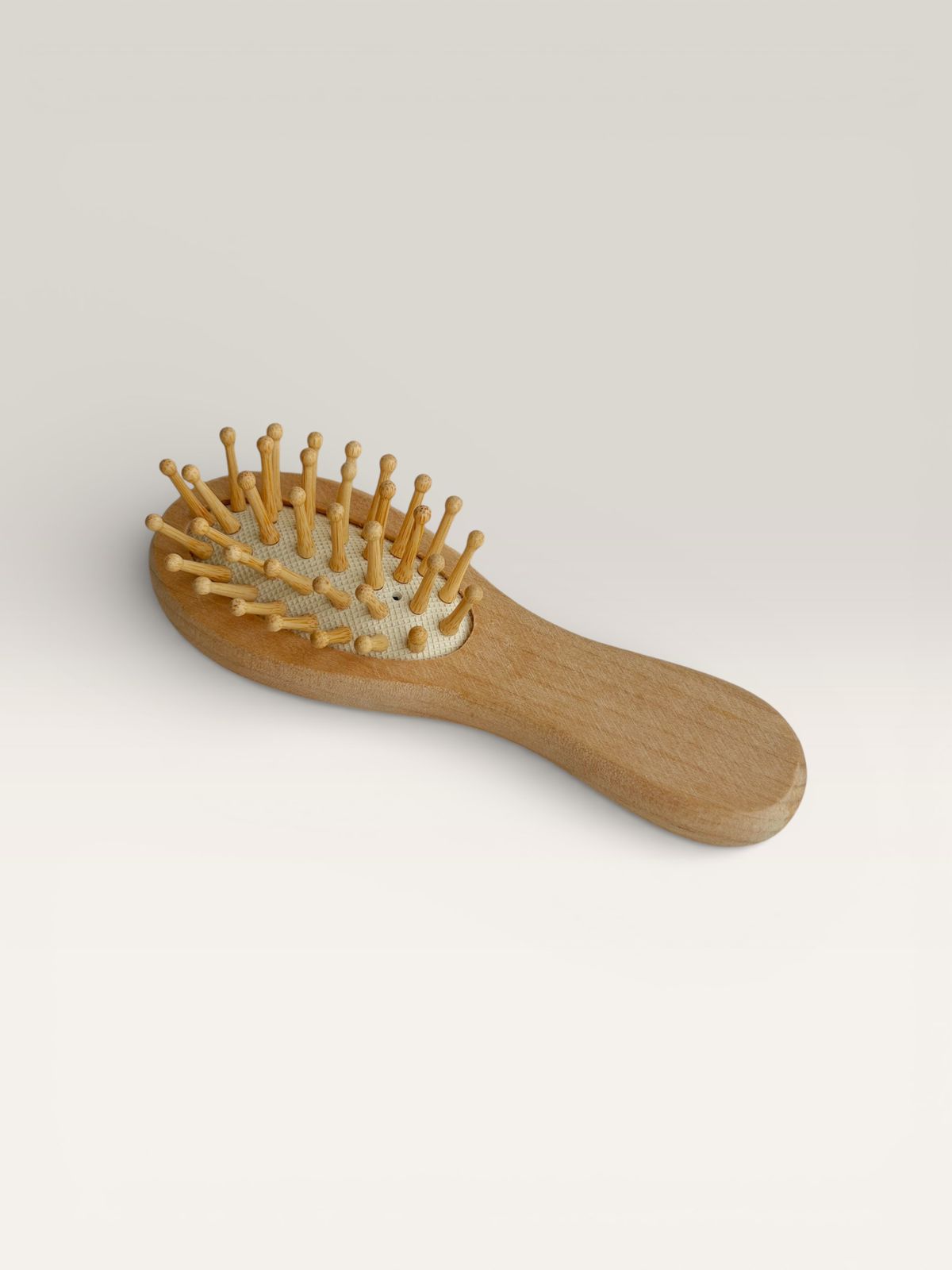 Cepillo Capilar en Bambú Loofah